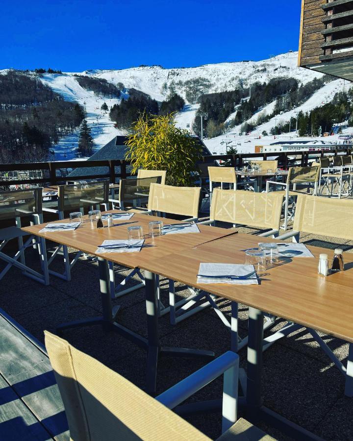 Perdrix Hotel Super Besse